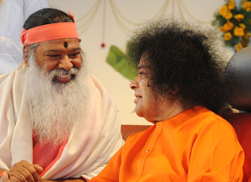Swamiji with Satya Sai Baba